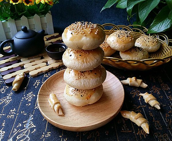 桑茸黑芝麻酥烧饼