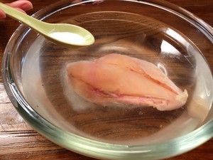 鸡胸肉糖醋里脊的做法