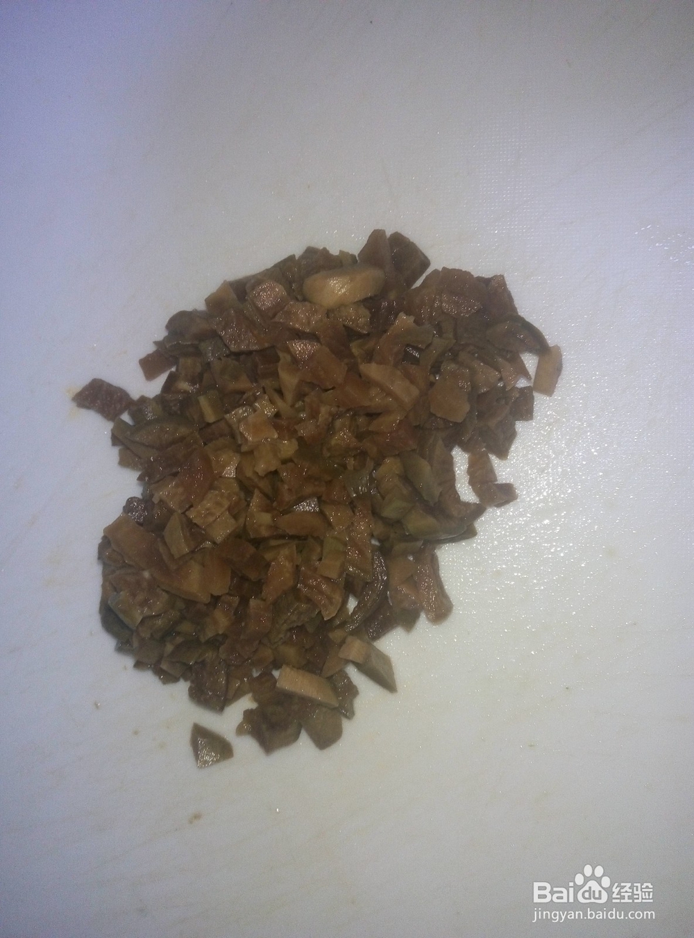 怎样做萝卜干---萝卜干剁椒鸡蛋