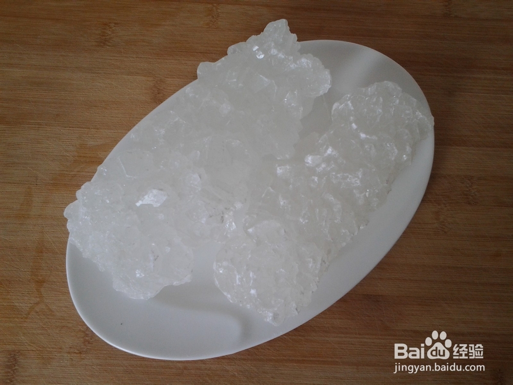 巧用微波炉分解大块冰糖