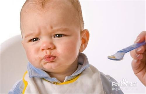 婴儿大便有奶瓣怎么办