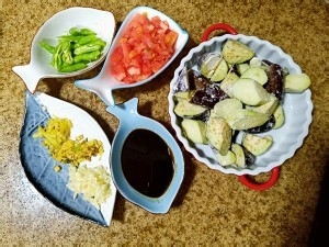 养生食补家常番茄茄子的做法