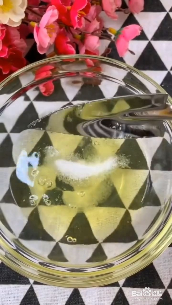 如何制作美味的水果双皮奶