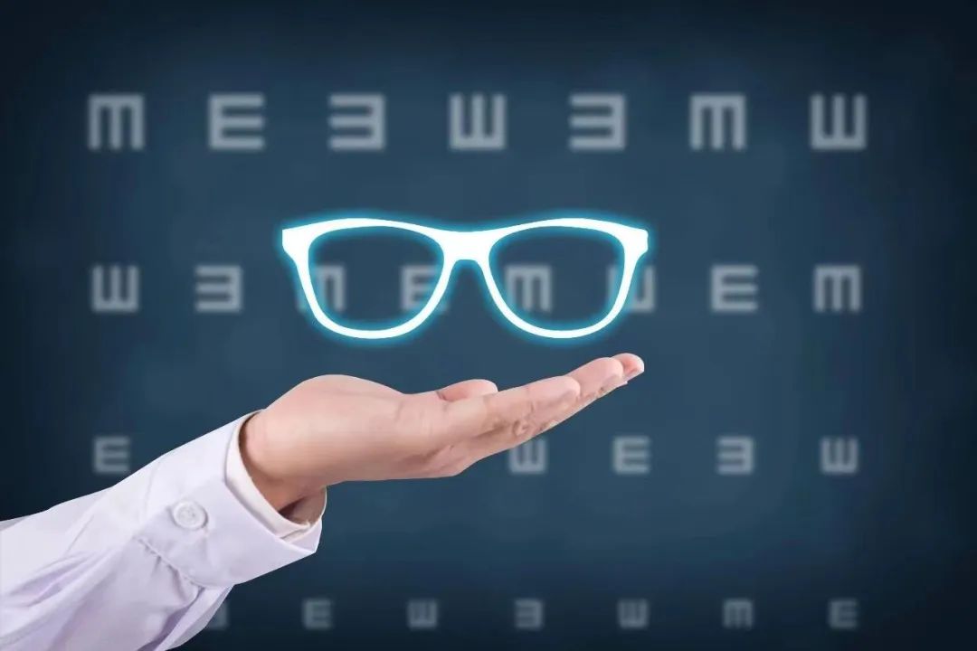 【科学辟谣】戴眼镜会导致近视度数越来越高？
