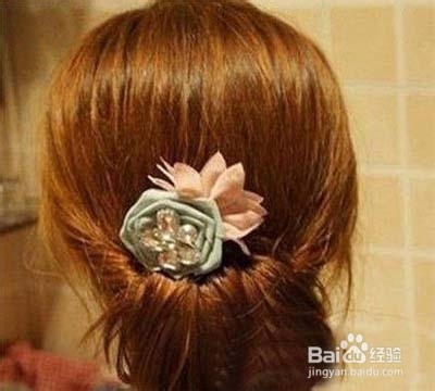 如何打造优雅公主盘发