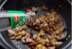 营养又补钙的海味下饭菜——【八珍芥菜烧豆腐】