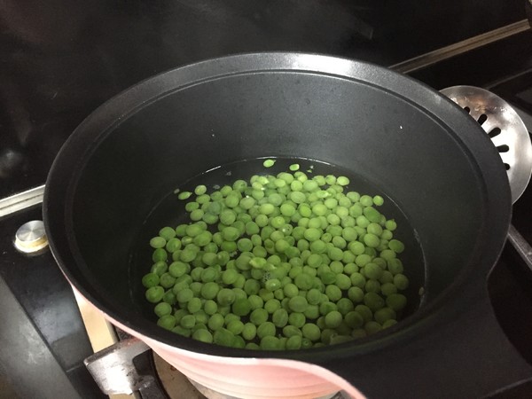 香菇酱炒饭的做法