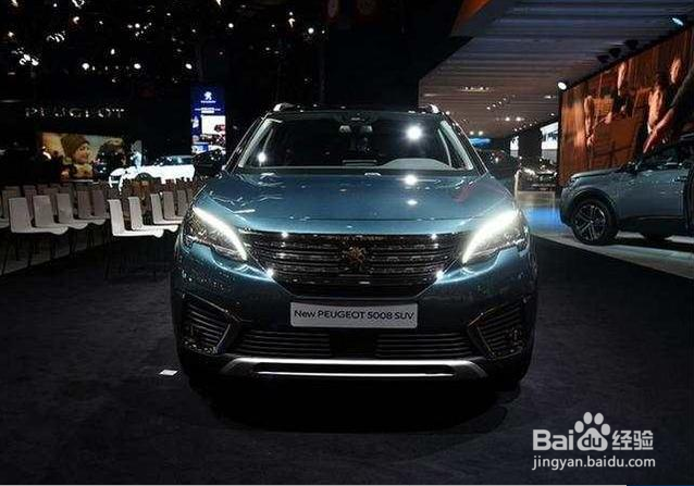 这车配宝马发动机，战斗机座舱，7座或20万