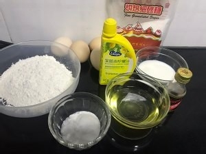 食补养生8寸草莓奶油蛋糕的做法