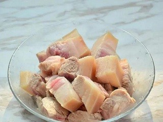 电饭锅版红烧肉怎么做？