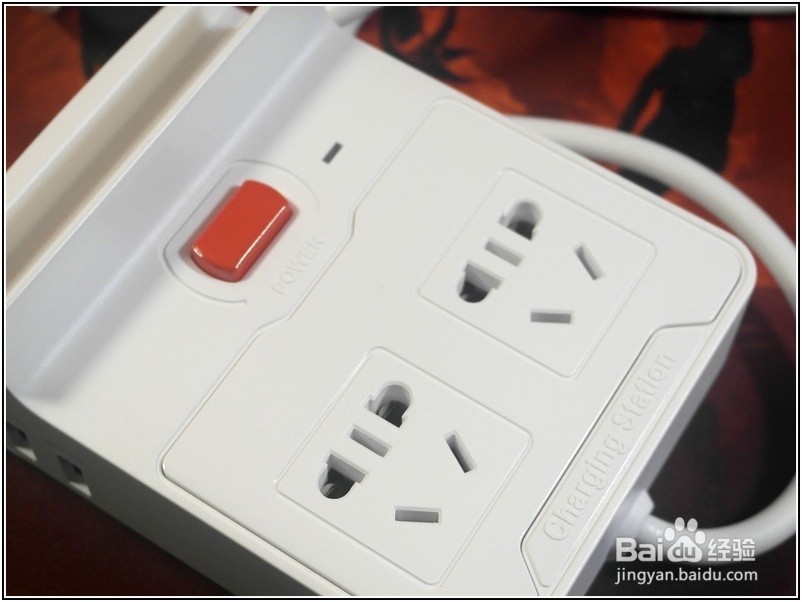 绿联CD103双孔位五USB智能插线板功能使用