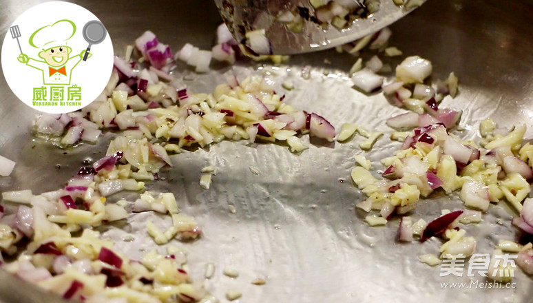 简易新手版黑椒牛排，吃了变大力！--威厨艺