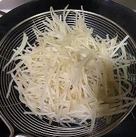 魔芋拌豆芽（减脂必备菜）