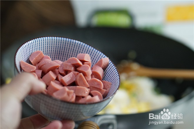 皮皮炒饭家的招牌炒饭之青豆玉米蛋炒饭