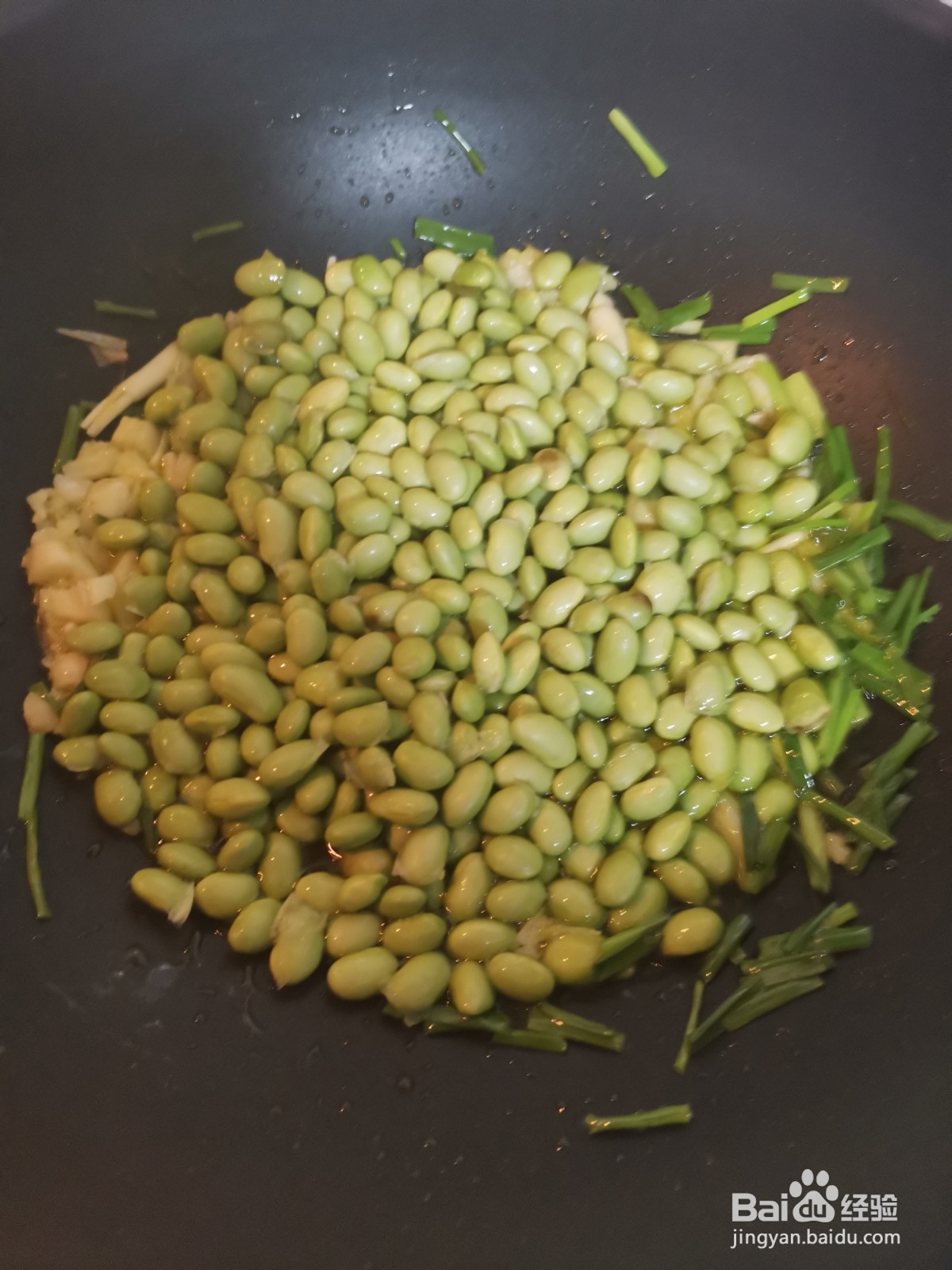 毛豆炒香干的做法