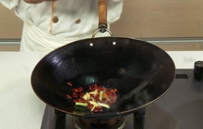 美味的腐竹焖牛腩