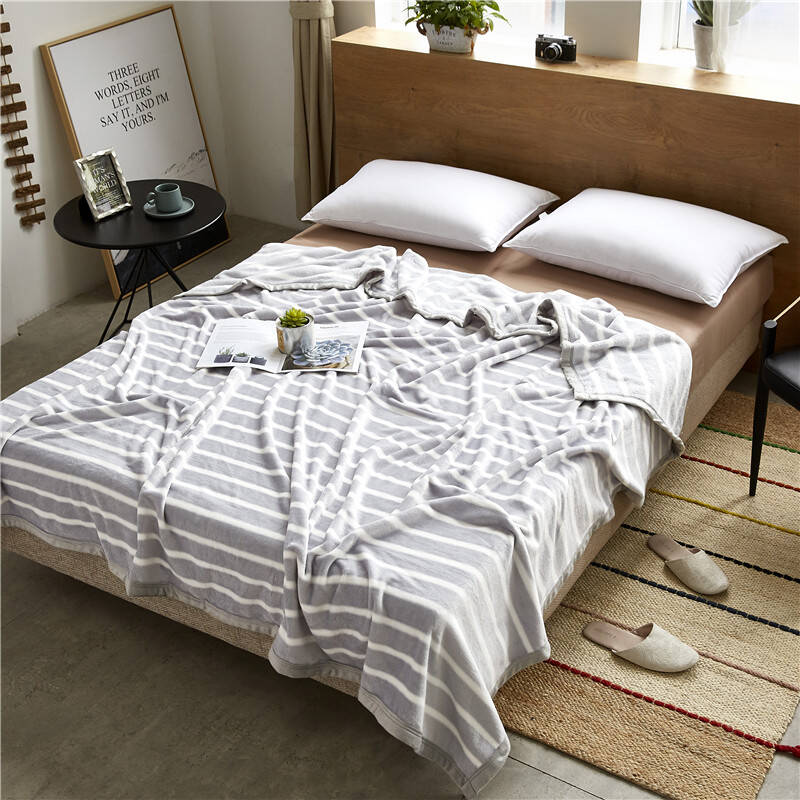 柔和贴身锁温保暖的毛毯好物榜