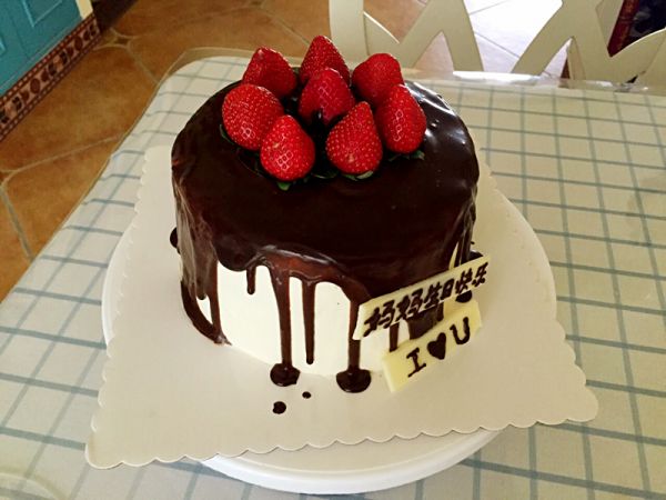 巧克力淋面蛋糕