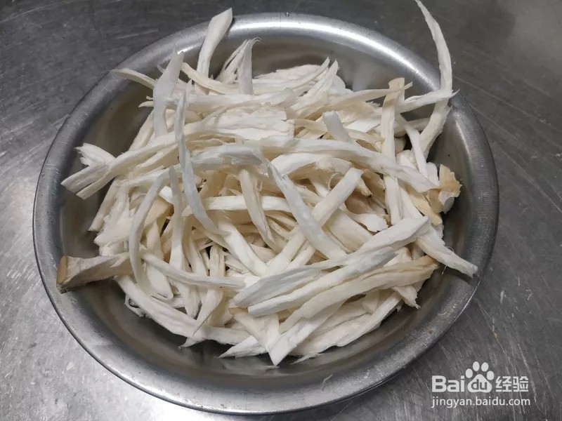 香辣手撕杏鲍菇的做法