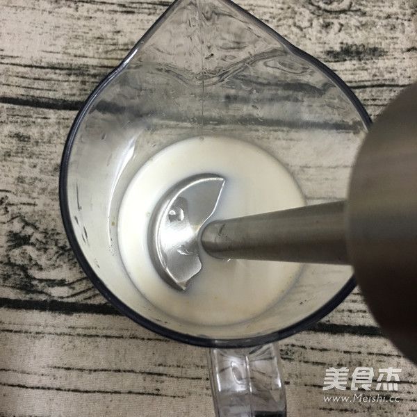 芒果奶昔的做法