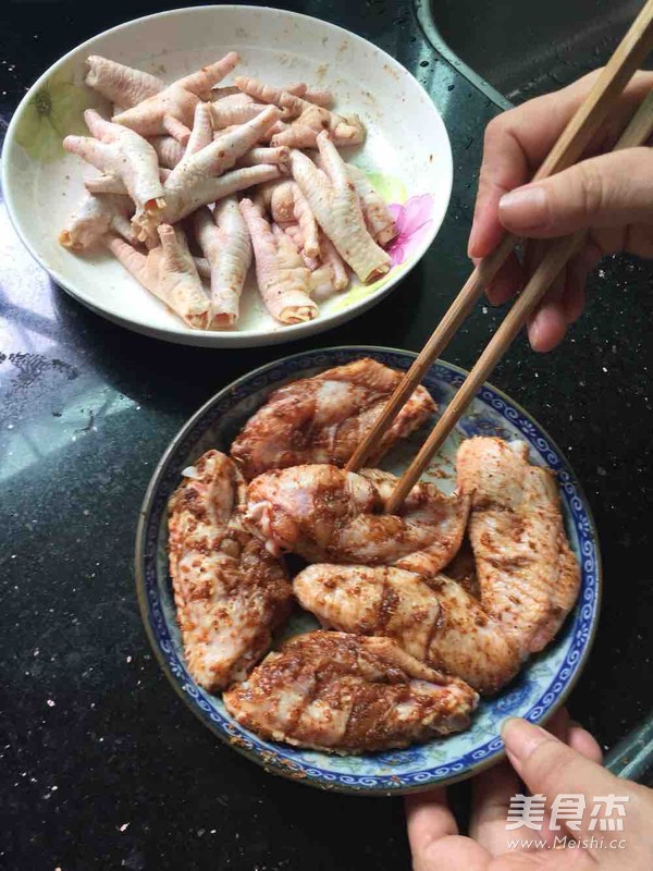 烤盐焗鸡爪鸡翅