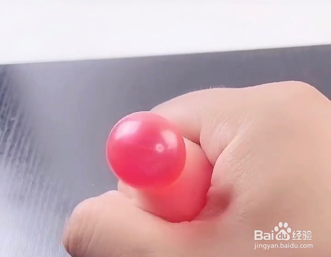 教你自制解压玩具葡萄球