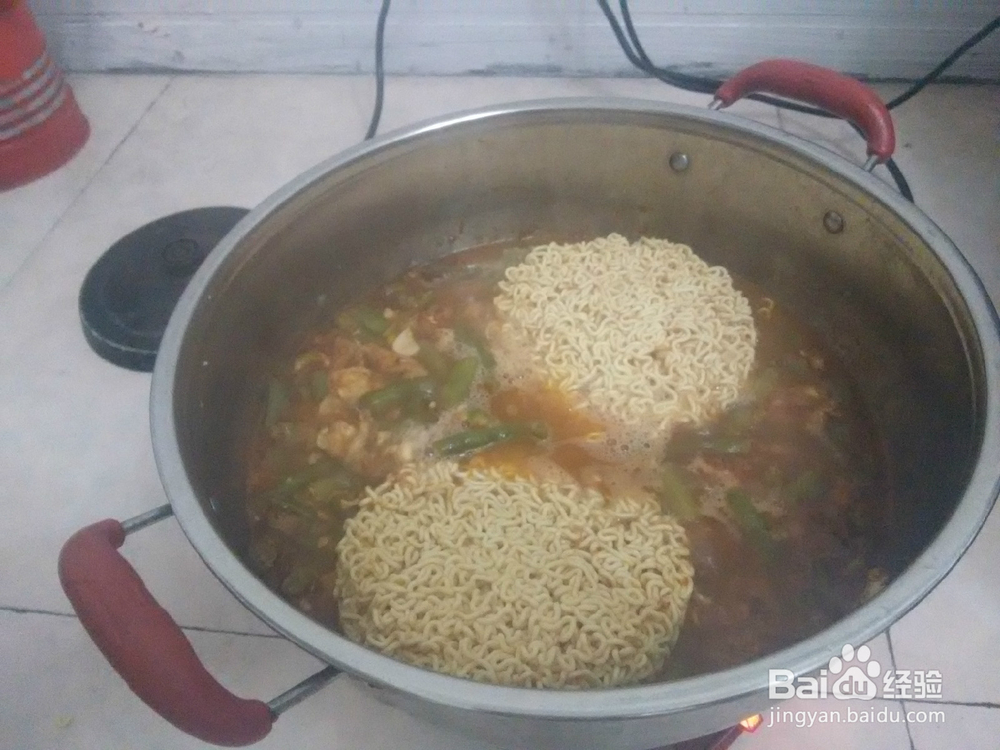 如何做西红柿豆角焖面
