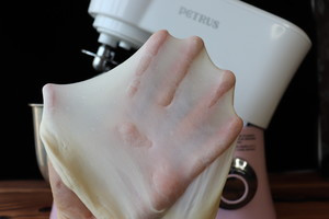 爆浆芝士培根餐包的做法