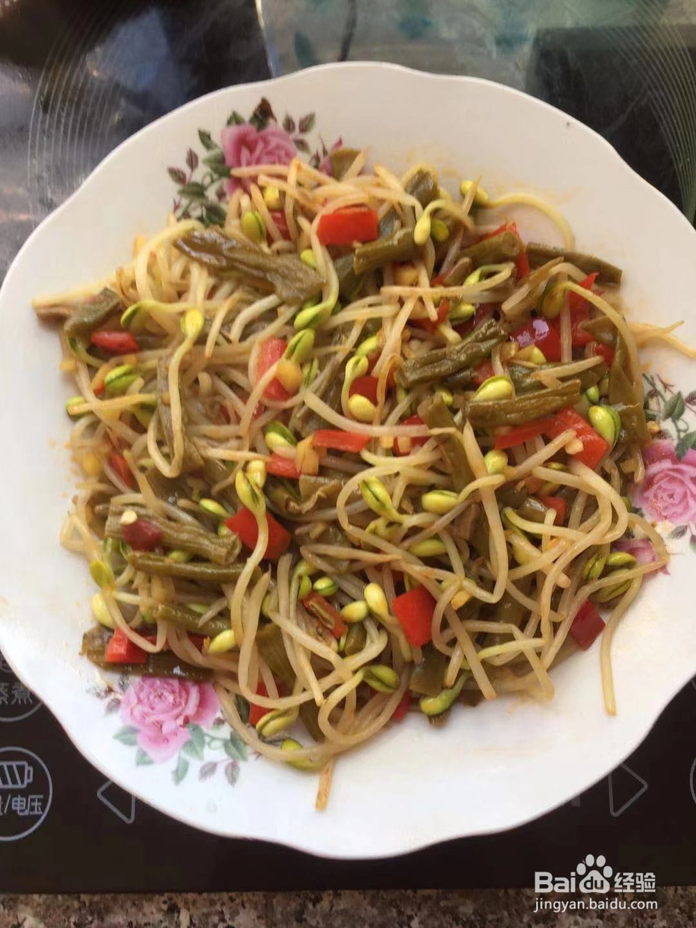 极味家常菜：下饭菜炒豆芽