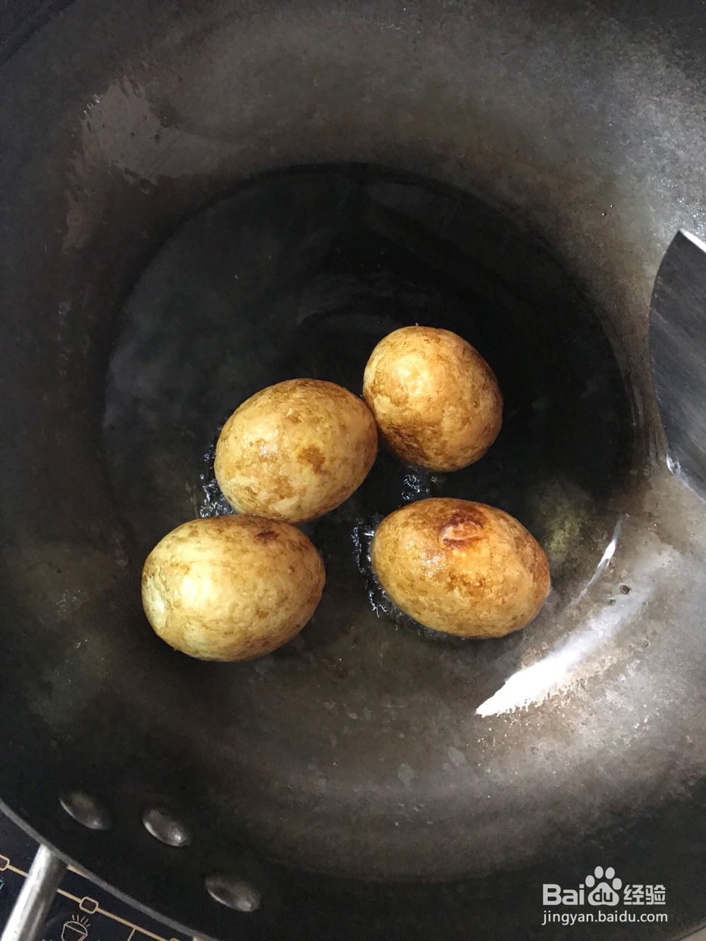 虎皮蛋红烧肉的做法