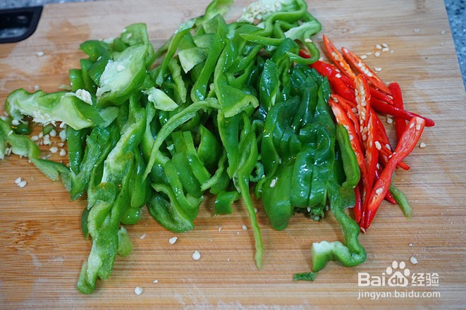 青椒炒香干做法