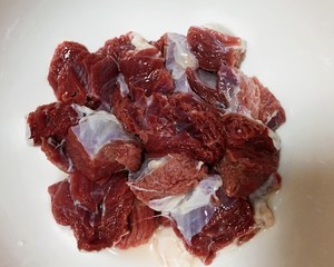 炆牛白腩的做法