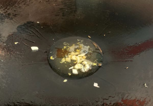 家常菠菜炒鸡蛋