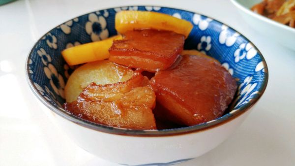 蒜子芸豆酱烧肉