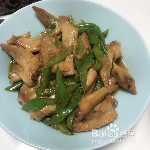 食补养生青椒炒鸡尖的做法