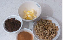 黑糖肉桂手斯包