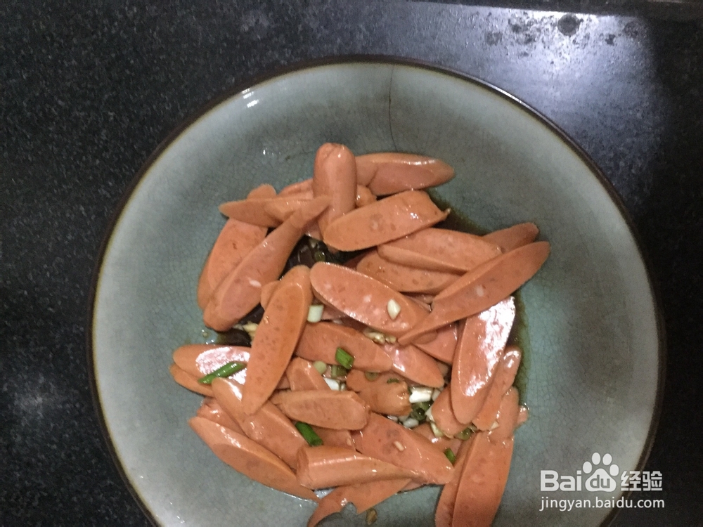 凉拌火腿肠的家常做法