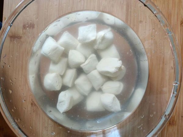 油炸包浆小豆腐