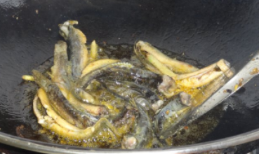 泥鳅挂面的做法是什么