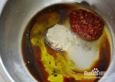 蒜茸辣酱海带丝