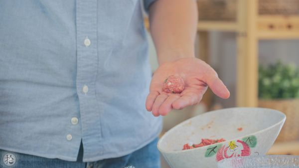 羊肉丸子萝卜汤