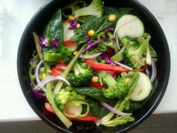 金枪鱼彩蔬烘蛋