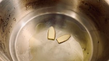 鲜到起飞的菌菇汤