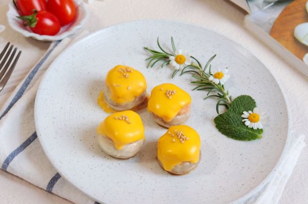 芝士口蘑酿虾滑