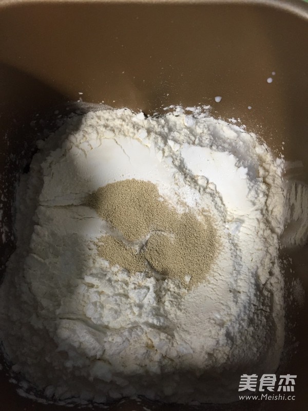 花朵面包的做法