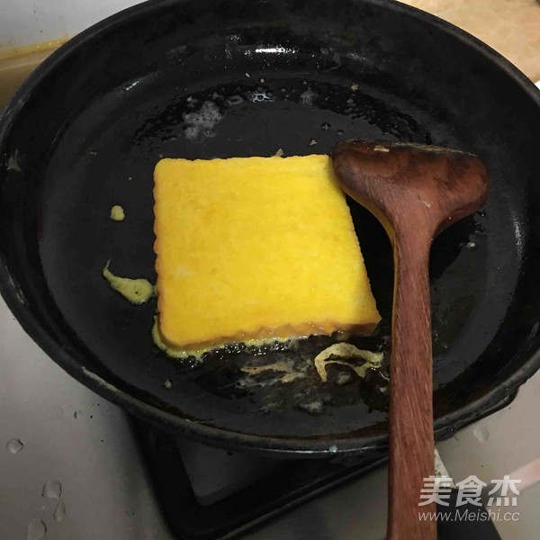 鸡蛋方包的做法