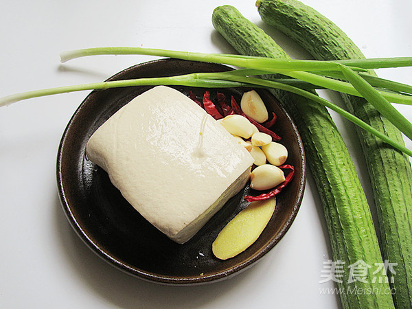 丝瓜炖豆腐的做法