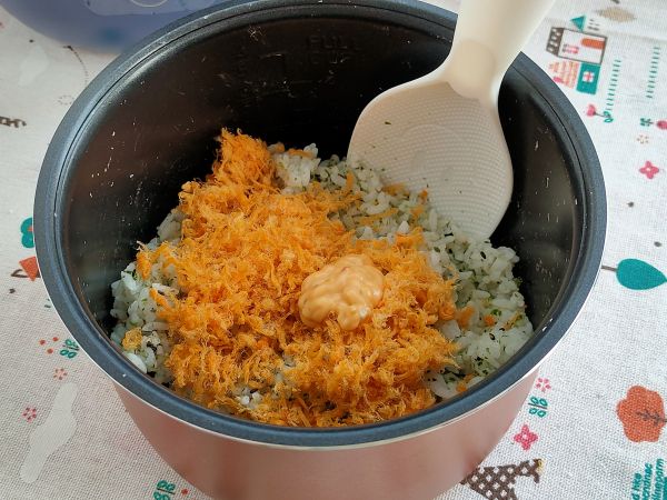 #夏日撩人滋味# 海苔肉松饭团