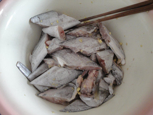 超美味的干炸带鱼，每一口都是满满的幸福！