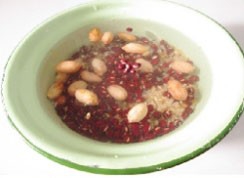 红粳米花生红豆米糊